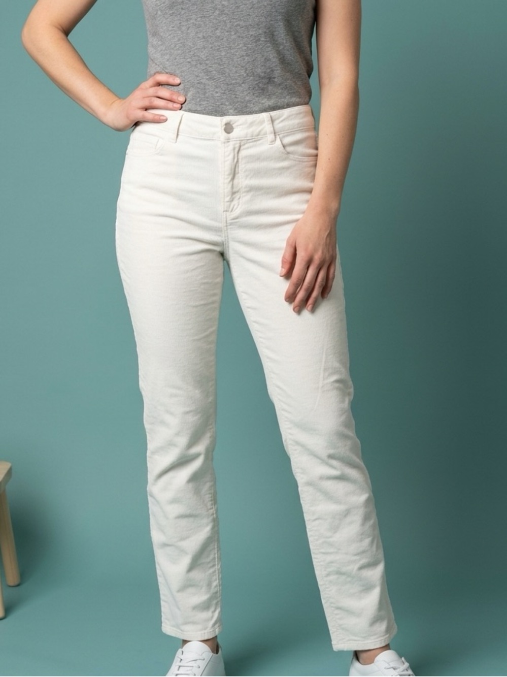 NWOT PAIGE Cindy High-Rise Ankle Straight – White Corduroy